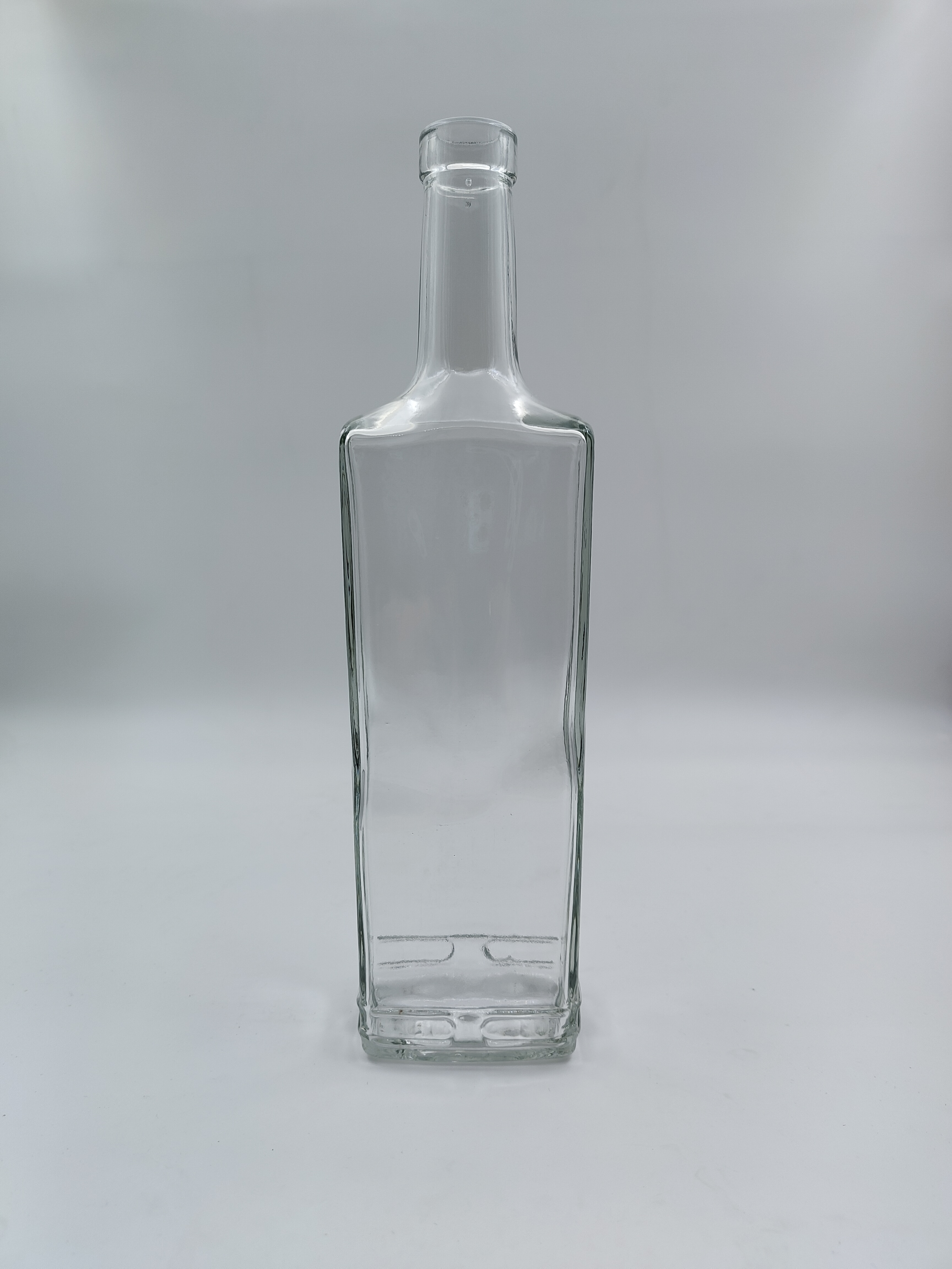 картинка Бутылка 1 л Агат от магазина Мангалтоп